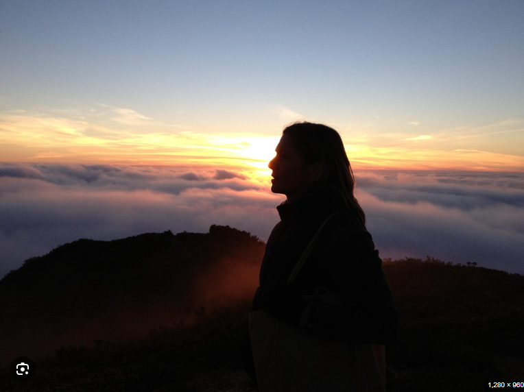 <em>María R.</em>